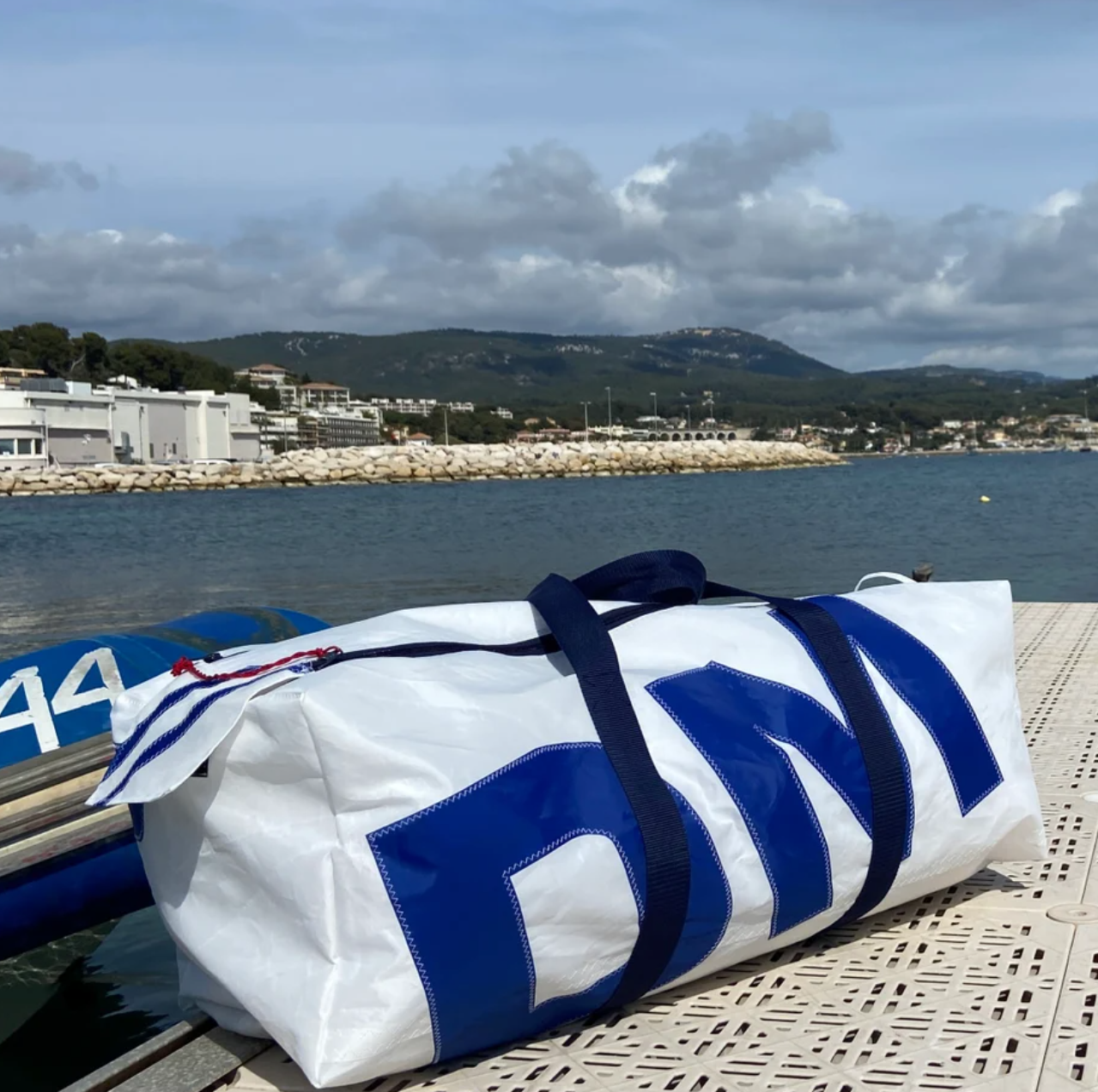 XL travel bag made from recycled sails