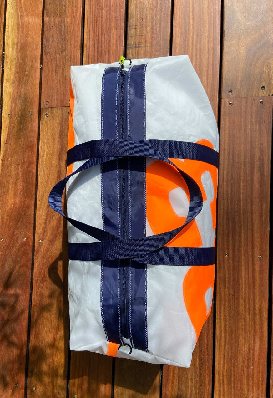 XL travel bag made from recycled sails