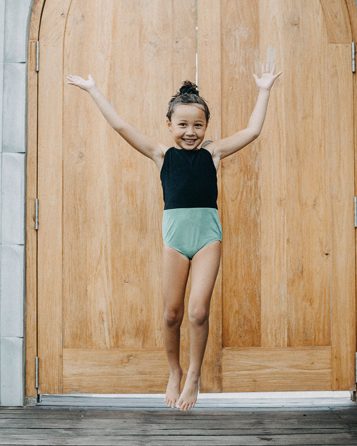 Lena Mädchen Badeanzug