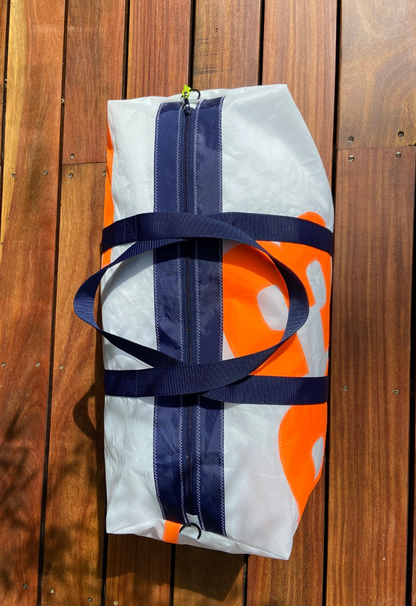 XL Reisetasche aus recycelten Segeln